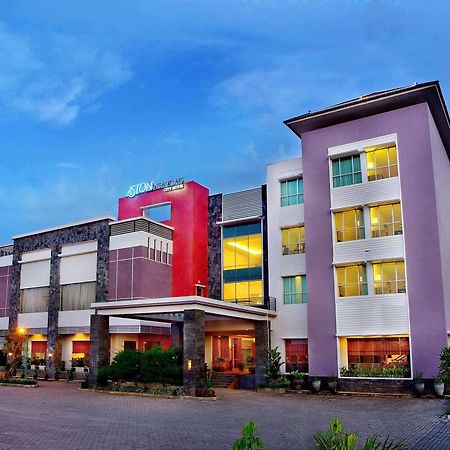Aston Tanjung City Hotel Dış mekan fotoğraf