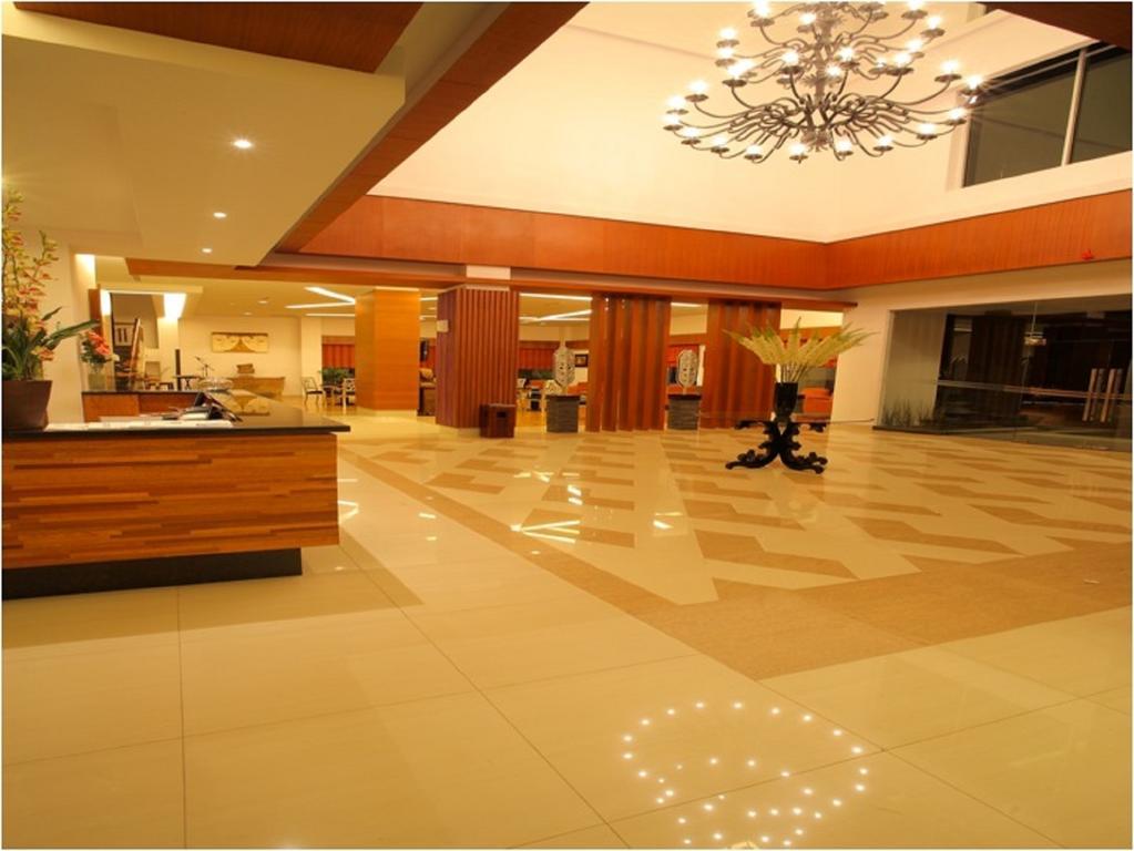 Aston Tanjung City Hotel Dış mekan fotoğraf
