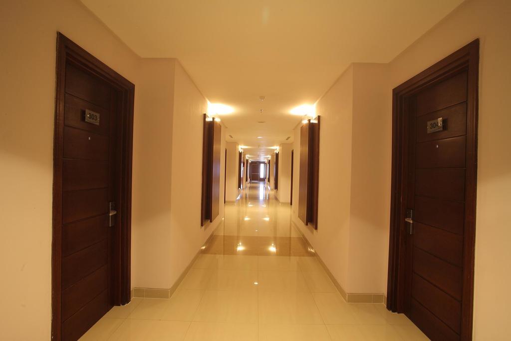 Aston Tanjung City Hotel Dış mekan fotoğraf