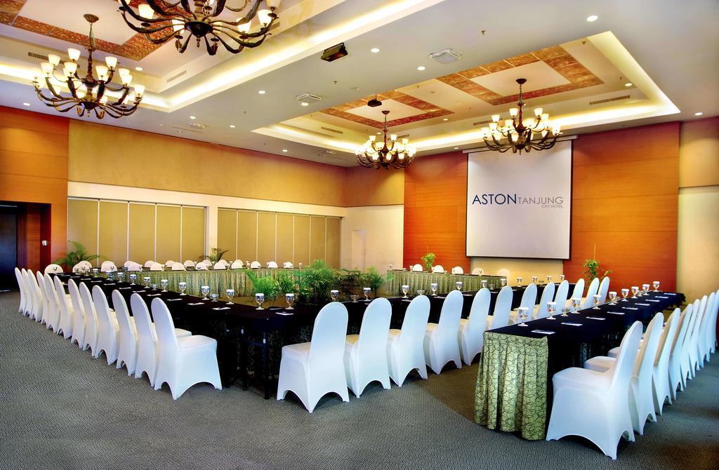 Aston Tanjung City Hotel Dış mekan fotoğraf