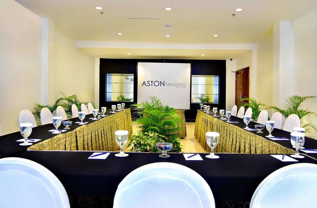 Aston Tanjung City Hotel Dış mekan fotoğraf