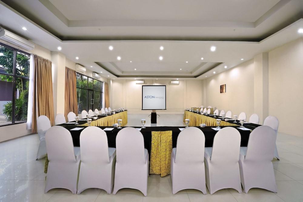 Aston Tanjung City Hotel Dış mekan fotoğraf
